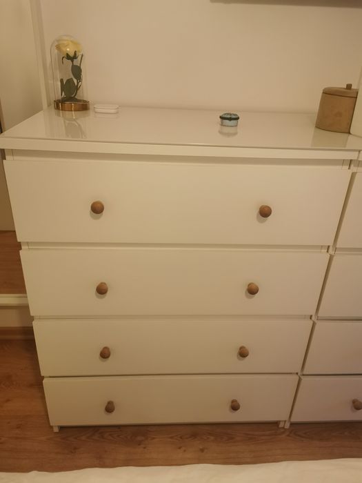 2 Cómoda Malm c/4 gavetas, branco