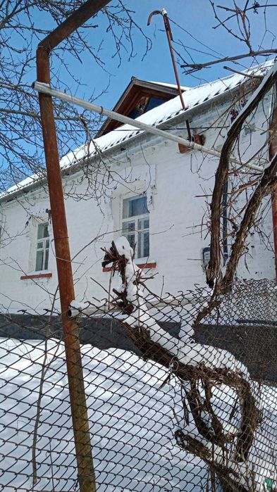 Продається будинок в селищі Капітанівка.