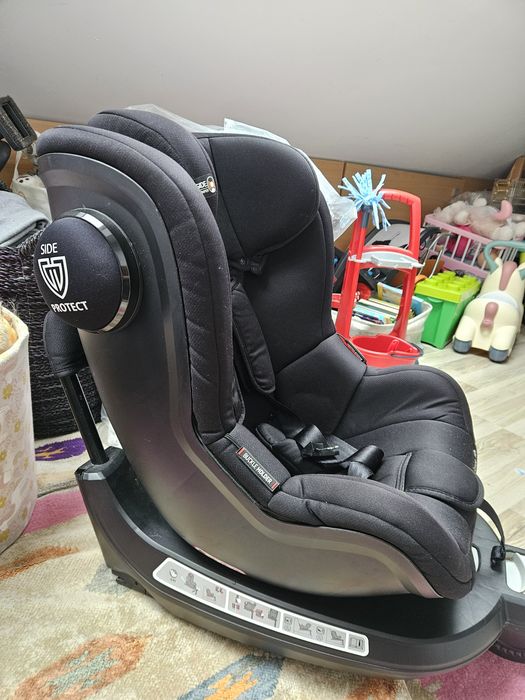 Fotelik Babysafe Rhodesian _obrotowa baza