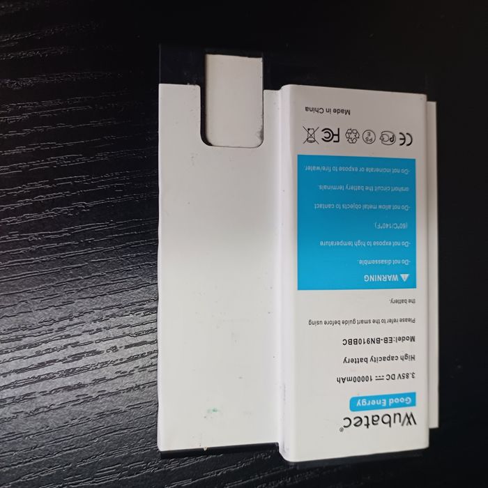 Samsung Galaxy Note 4 3/32  5,7 дюймов и QuadHD-разрешением