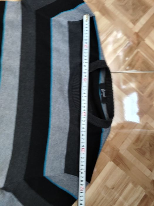 Sweter męski Xl .