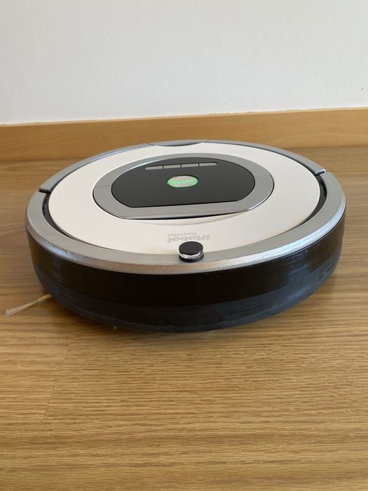 Aspirador iRobot Roomba serie 776