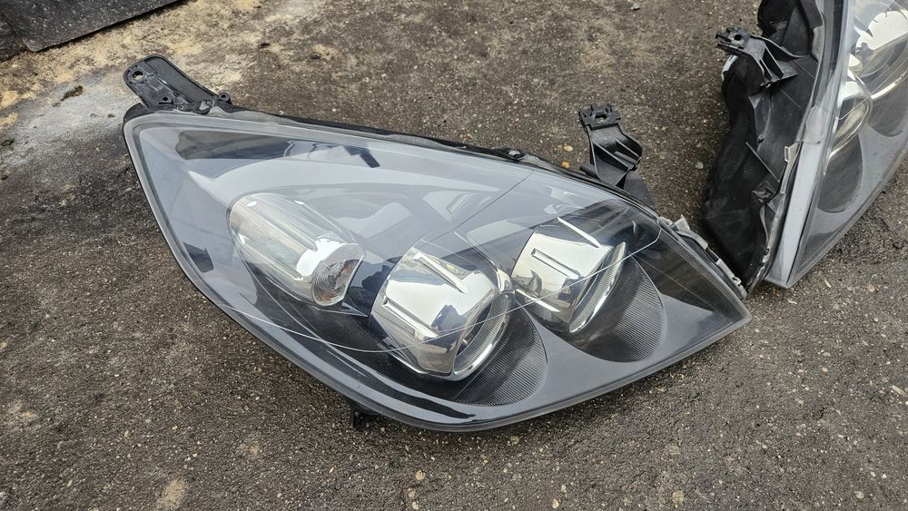 Lampa lewa prawa przód przednia h7 ciemna dymiona opel vectra c gts