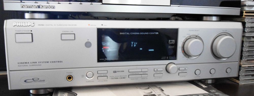 Philips FR984 amplituner kina domowego z pilotem