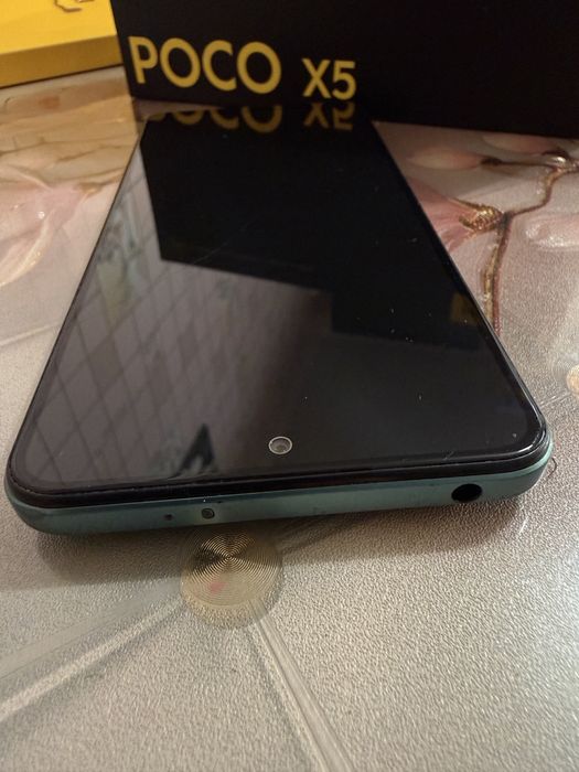 Мобільний телефон Poco X5 5G 6/128GB