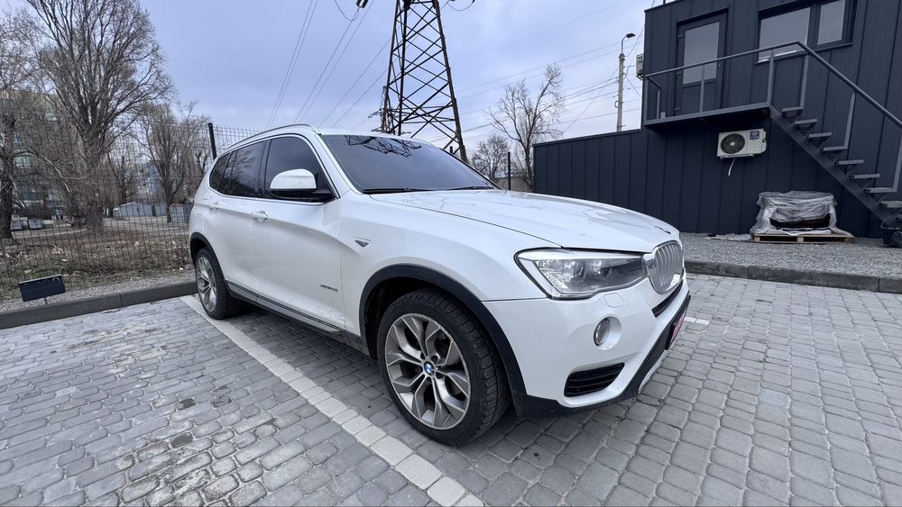 Bmw X3 2016, бензин 2,0