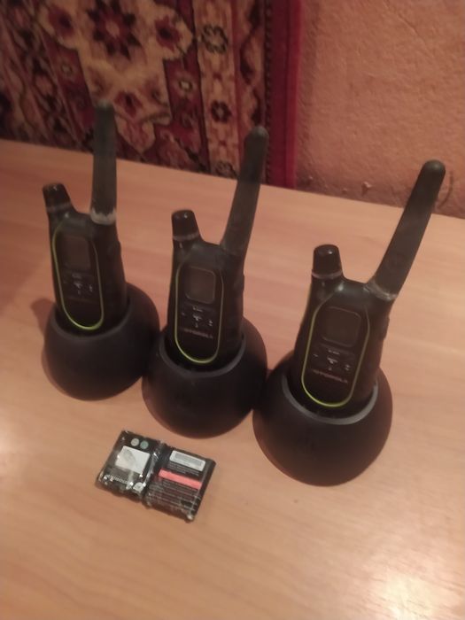 Рации Motorola 3 шт.