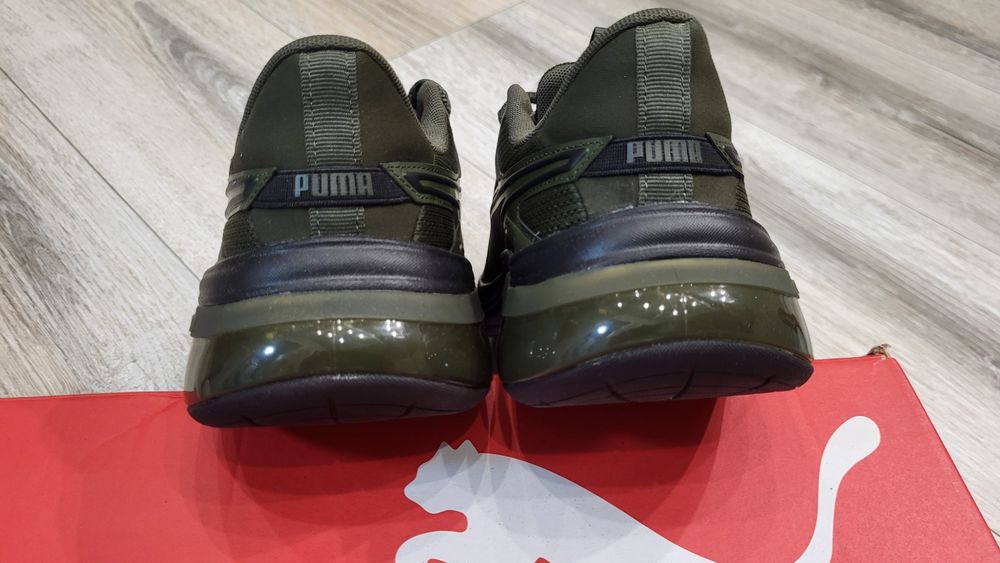 Кросівки Puma розмір 40.5 устілка 26.5