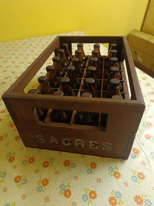 Grade Antiga de cervejas Sagres