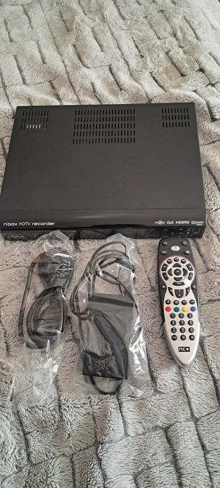 Decoder telewizji satelitarnej na karte
