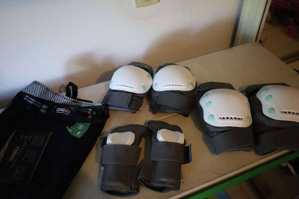 Set de 3 proteções OXELO tamanho S seminovo