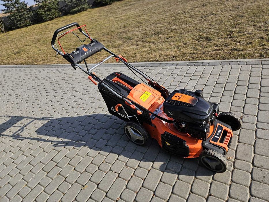 Kosiarka spalinowa GATEC 224 cm3 z napędem i elektrycznym rozruchem