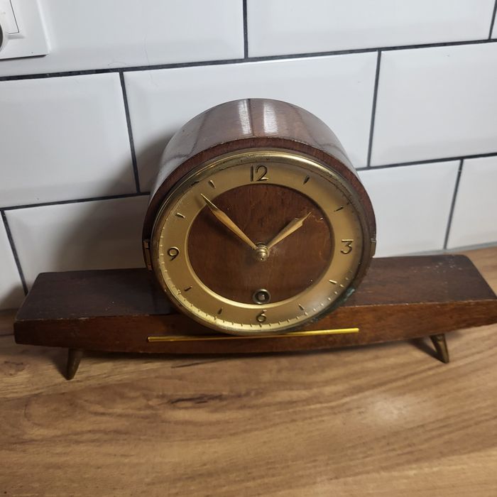 Zella-Mehis lata 60te modernistyczny zegar kominkowy 62