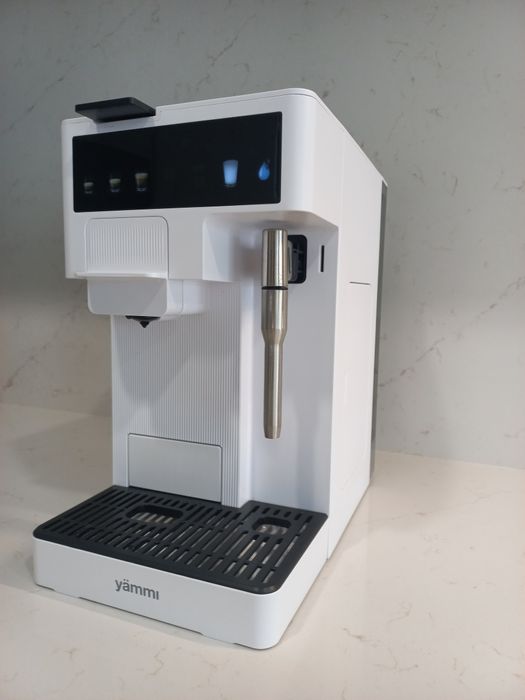 Máquina de café  multicápsula Yämmi
