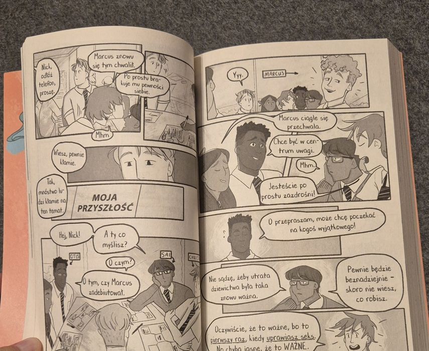 Komiks Heartstopper Tom 5  Alice Oseman