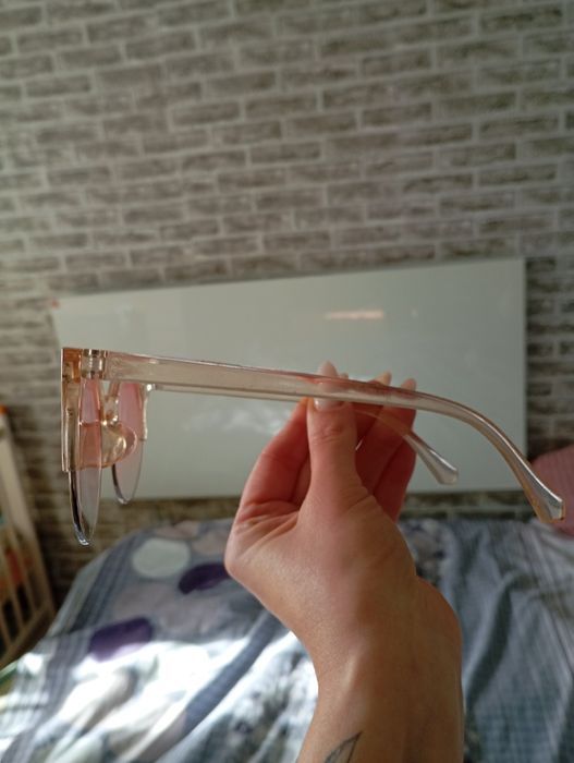 Продам очки от солнца