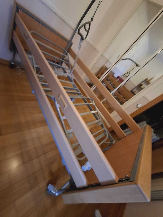 Cama Articulada Elétrica Mefdley Ergo  INVACARE