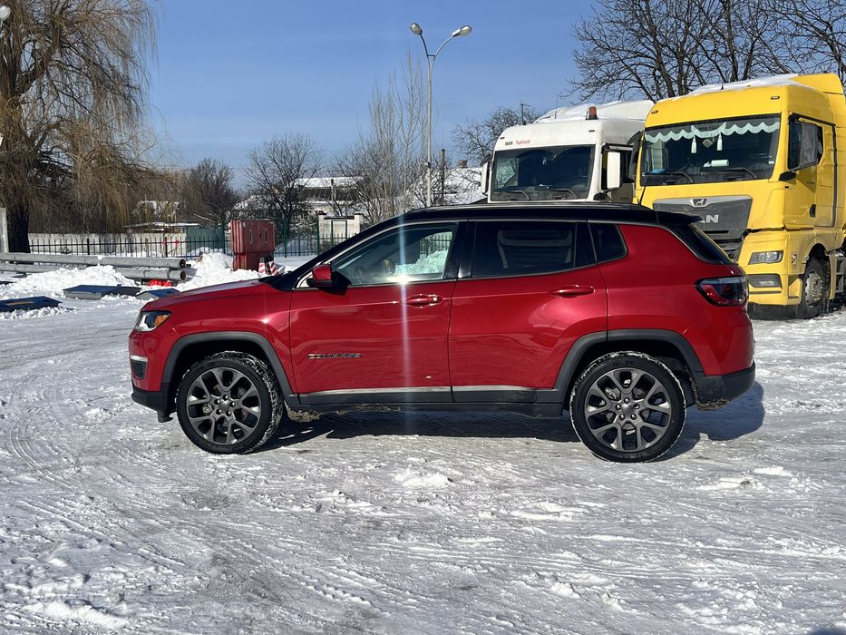 Jeep Compass limited 4х4