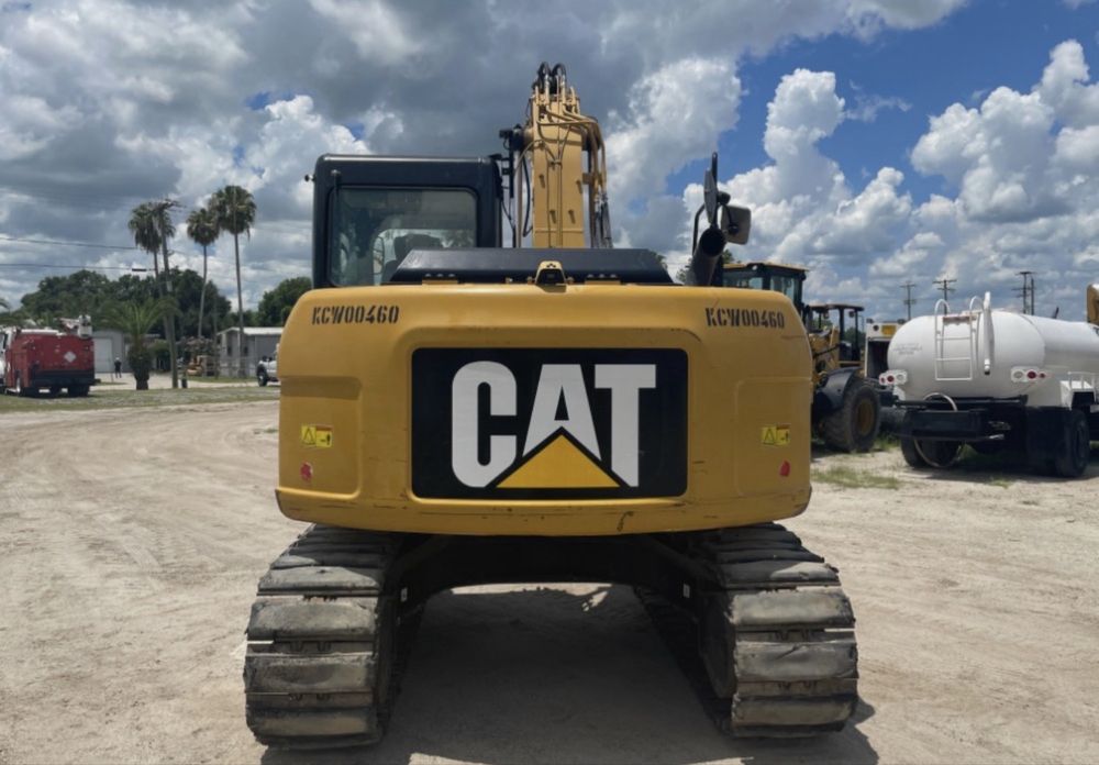 Retroescavadora usada