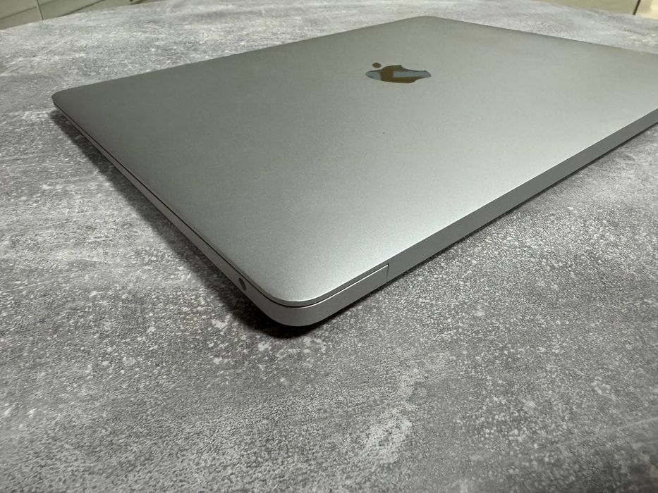 Apple MacBook Air 2020 M1 Ноутбук + Гарантія Магазин Iphone +Подарунки
