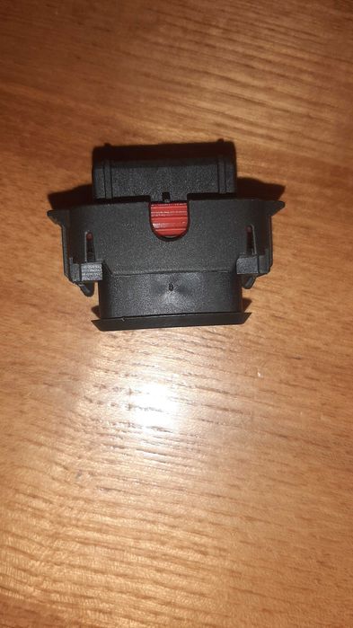 Штекер управления электрогидроусилителя Опель  Вектра С, Сигнум.