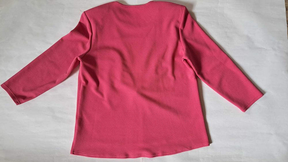 Bluzka damska - r. 42 - XL - rękaw 3/4 z ozdobną klamrą