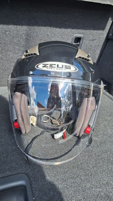 Capacete Zeus Helmet