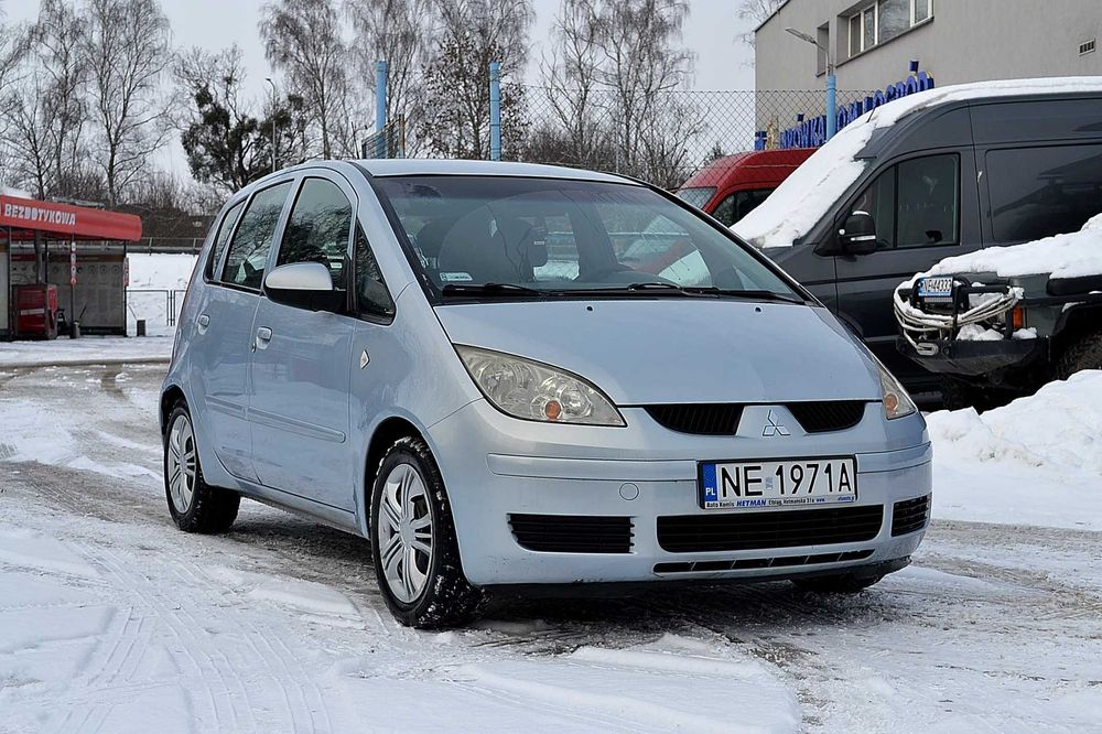 Mitsubishi - Colt  1.1 cm benzyna , klima , super stan , okazja !