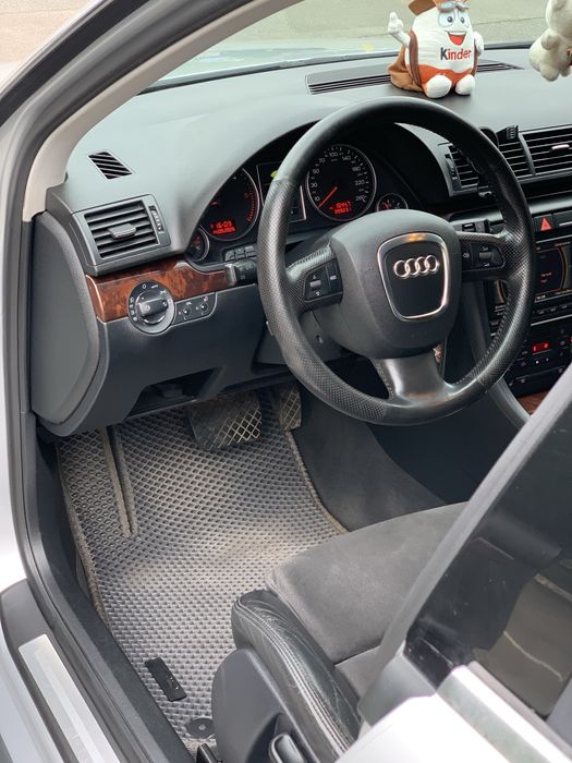 Audi A4 B7 6500$