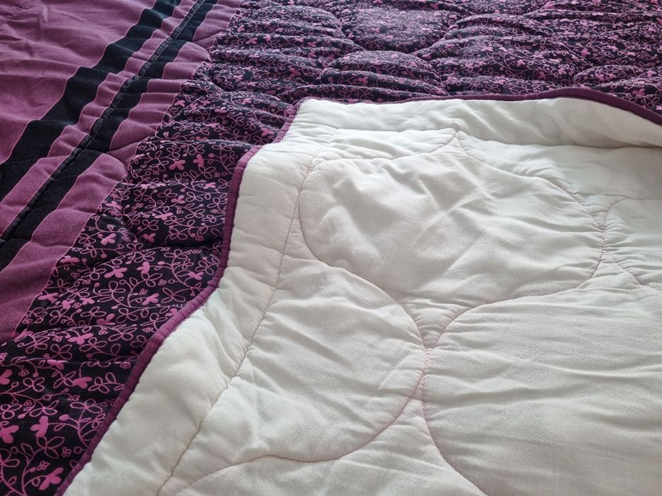 Colcha casal e almofadas