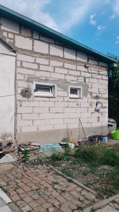 Продаю власний будинок