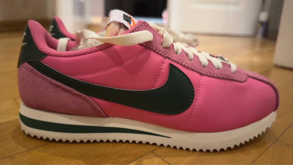 Жіночі Кросівки Nike Cortez