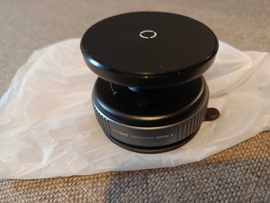 Magnetyczny uchwyt na telefon