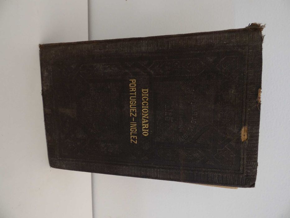 Diccionario Portuguez-Inglez - 1888