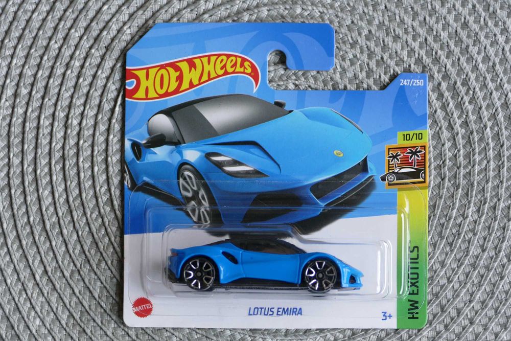 Hot Wheels autko "Resorak" LOTUS EMIRA edycja 2022r.