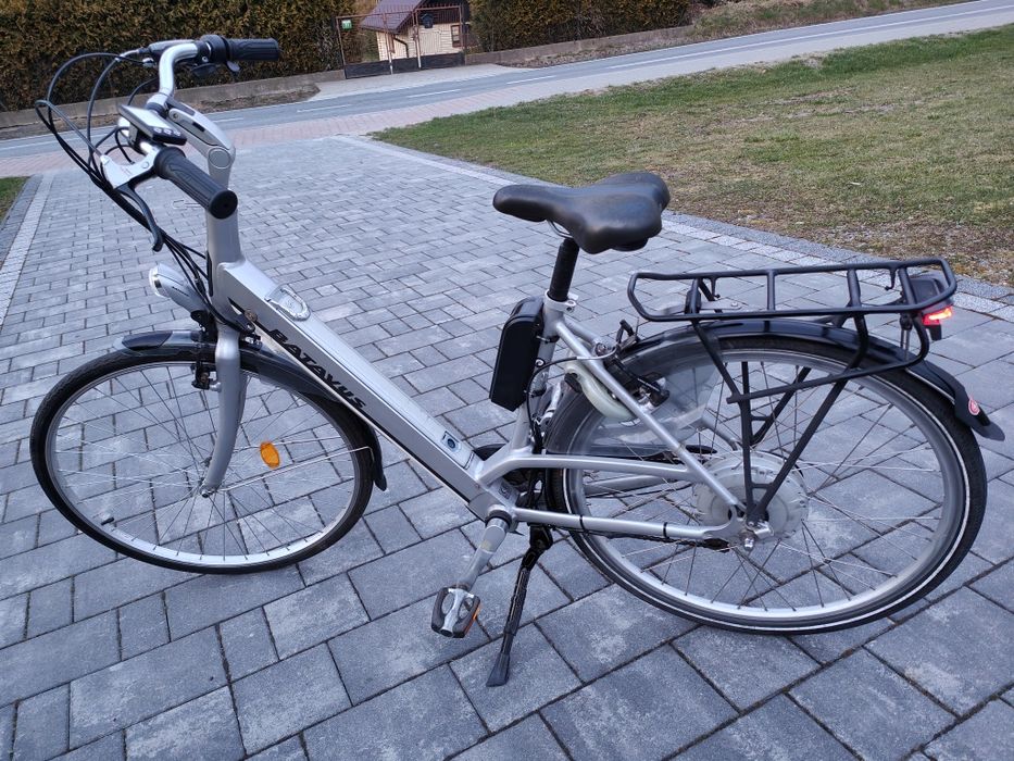 Rower Elektryczny Manetka Batavus