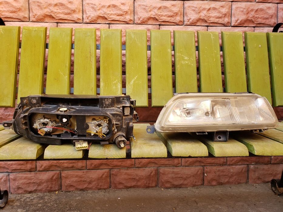 Фара Citroen Xantia