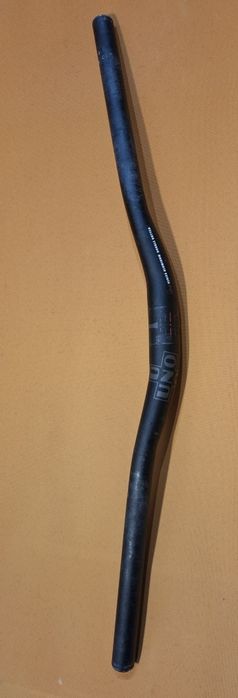 Guiador bicicleta UNO ... BTT 31.8 mm 640mm largura.