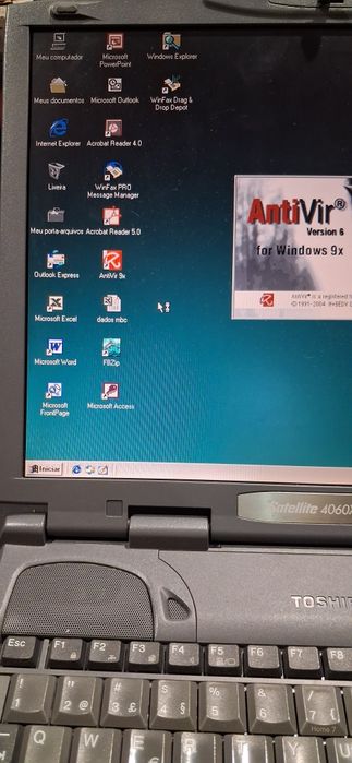 Vendo portátil Toshiba 4060XCDT 4,3
