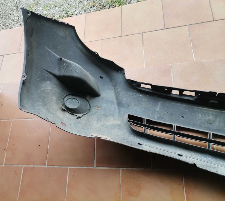 Pára choques dianteiro Renault master 2012