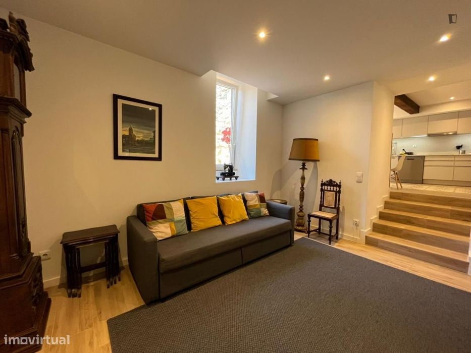 Apartamento com 2 quartos - localizado em Guimaraes