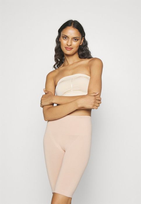 Majtki beżowe wyszczuplające Chantelle XL