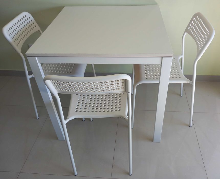 Conjunto Mesa e 3 Cadeiras Ikea Cozinha