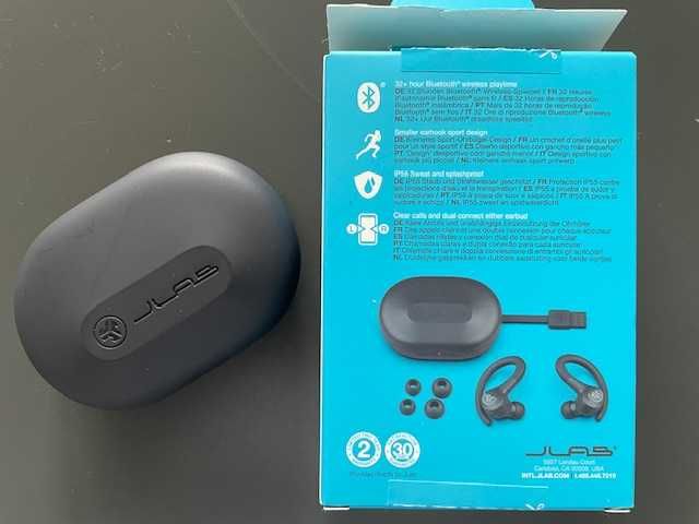 Lote auriculares JLabs, Fresh'n'Rebel e Creative para desporto