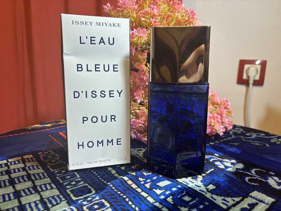 Issey Miyake - L’eau Bleu d’Issey