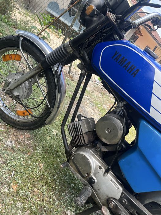 Vendo Yamaha FS1