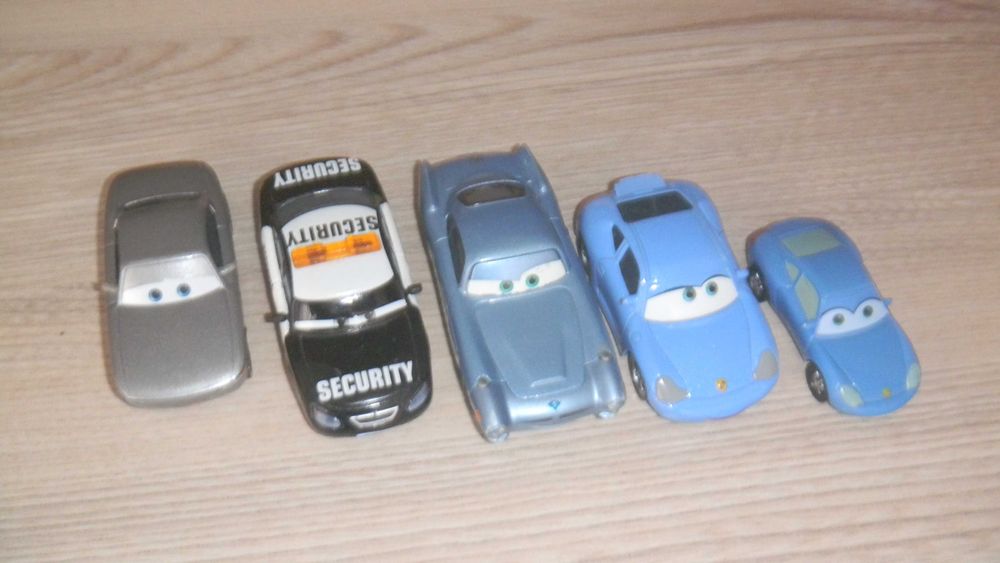 машинки из сериала ТАЧКИ