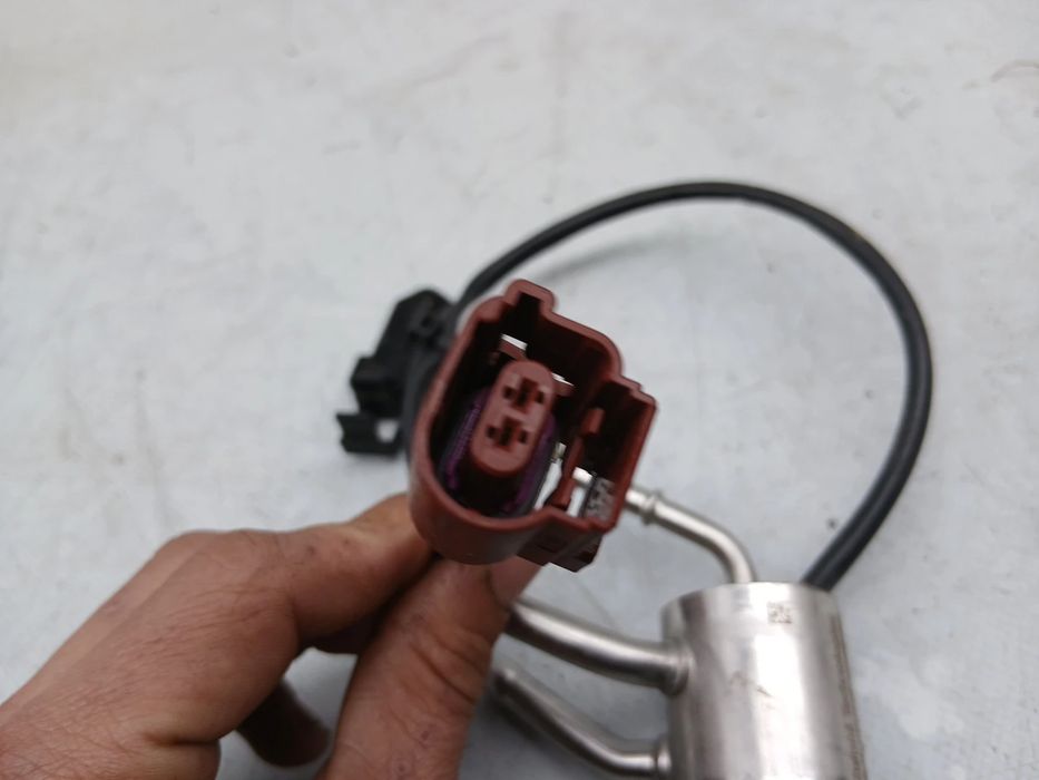 Injetor de adblue AUDI Q3 (F3B)