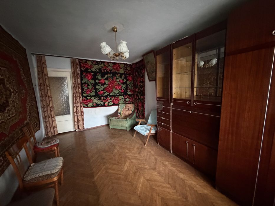 Продаж 2 кімнатної квартири Інгульський р-н, вул. Миколаївська.