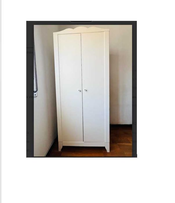 Roupeiro IKEA com 2 portas